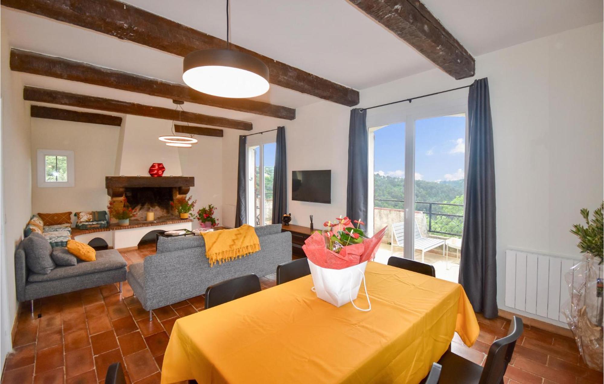 Awesome Apartment In Saint-Jeannet With Kitchen Exteriör bild